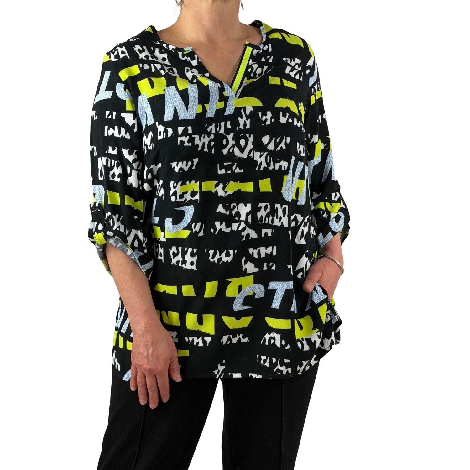 Bluse mit Allover - Print - Mode von Doris Streich