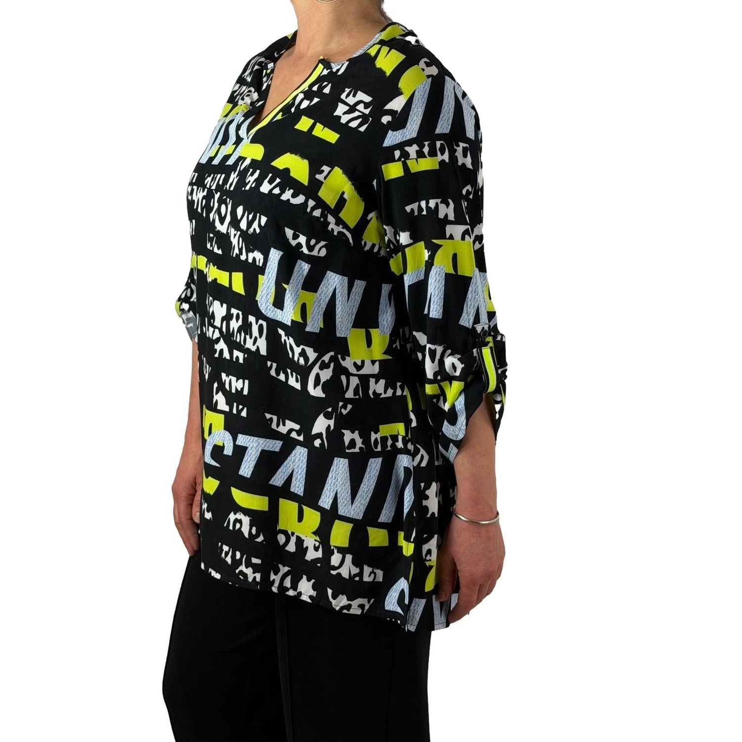 Bluse mit Allover - Print - Mode von Doris Streich