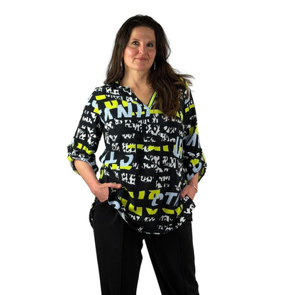Bluse mit Allover - Print - Mode von Doris Streich