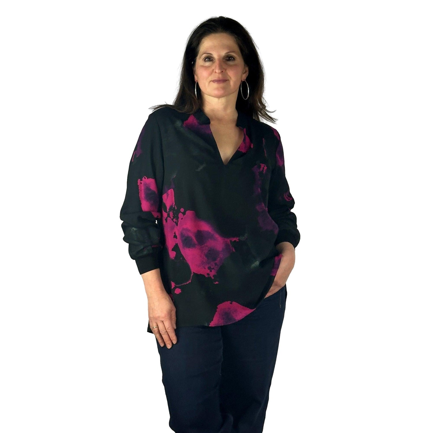Bluse mit V-Ausschnitt. Mode von Doris Streich. Seidel Moden Onlineshop