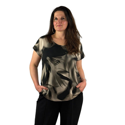 Shirt mit Allover - Print - Mode von Doris Streich