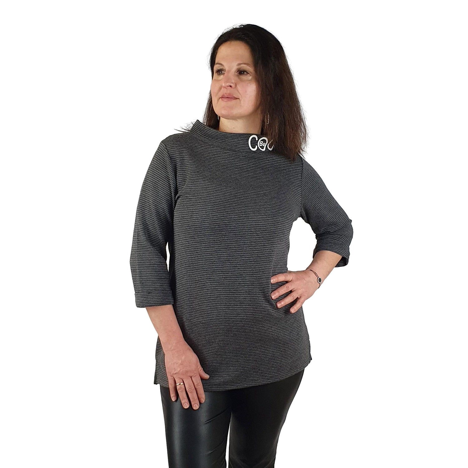 Sweatshirt mit Schriftzug. Mode von Doris Streich. Seidel Moden Onlineshop