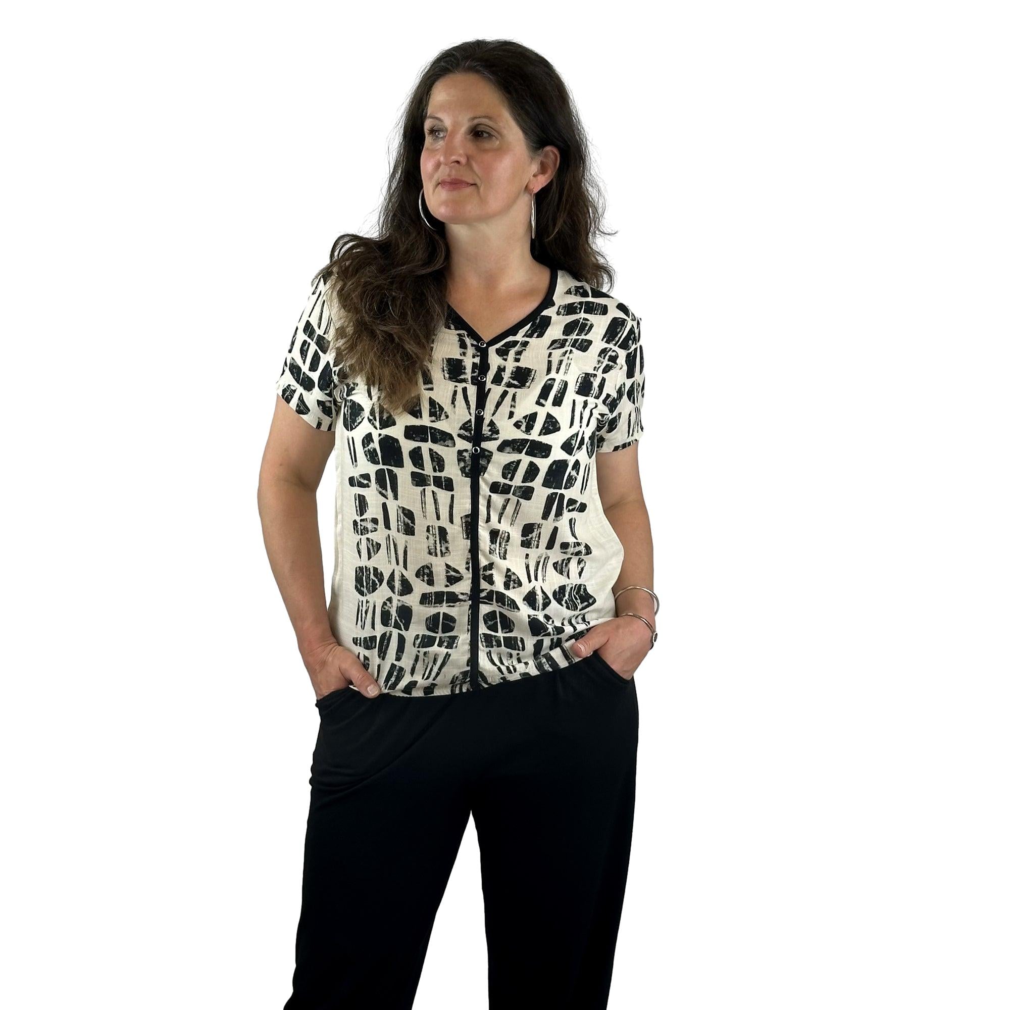 Shirt mit V-Ausschnitt. Mode von Kalisson. Seidel Moden Onlineshop