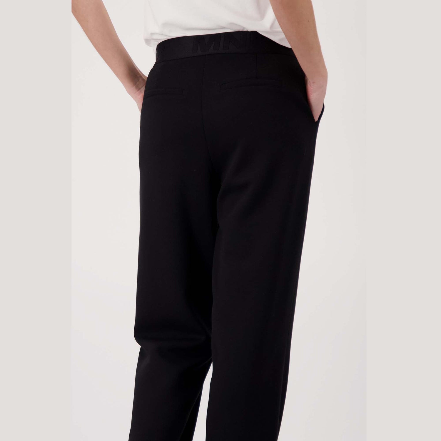 Stoffhose mit Schlupfbund - Mode von Monari