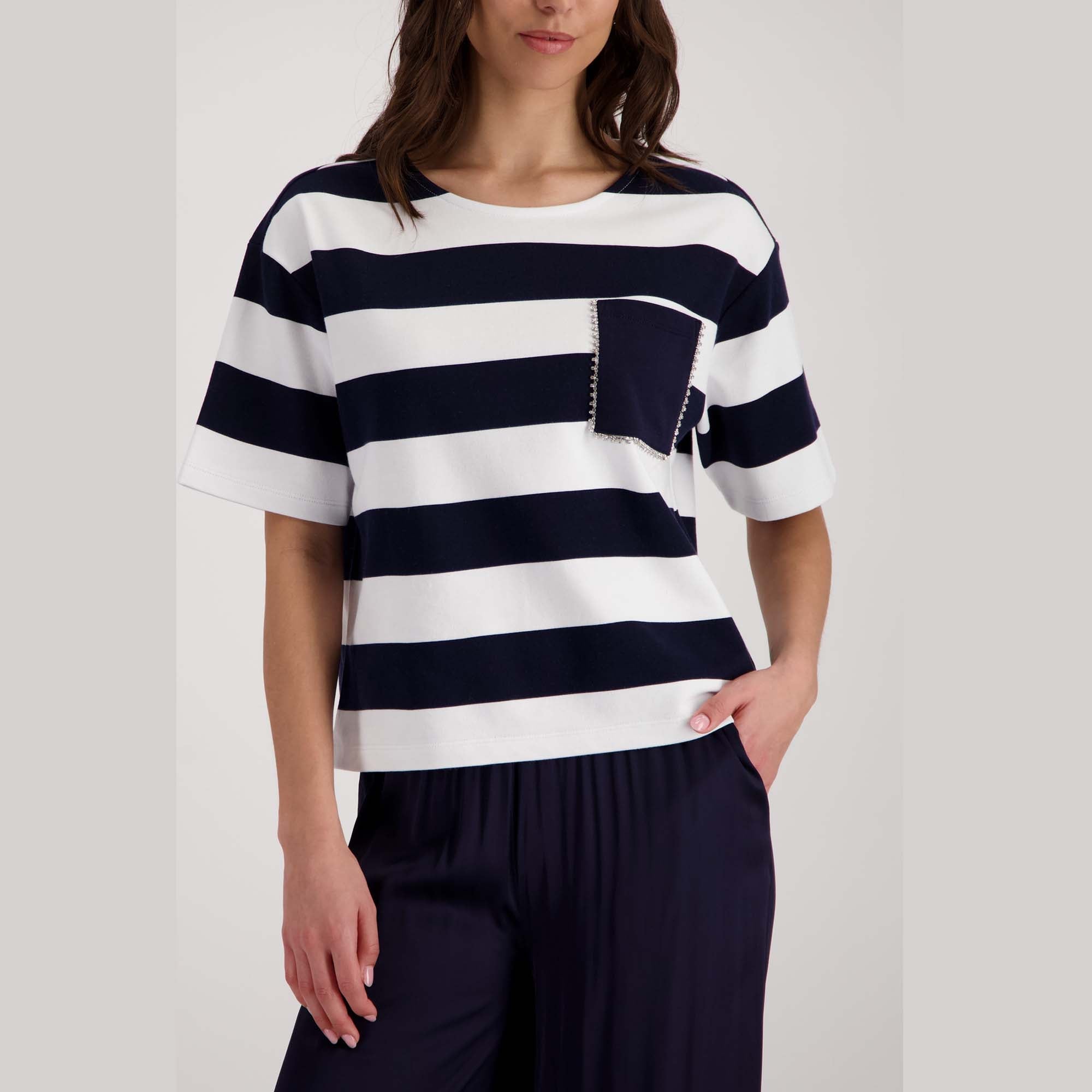 Sweatshirt mit Streifen und Schmuckdetails - Mode von Monari