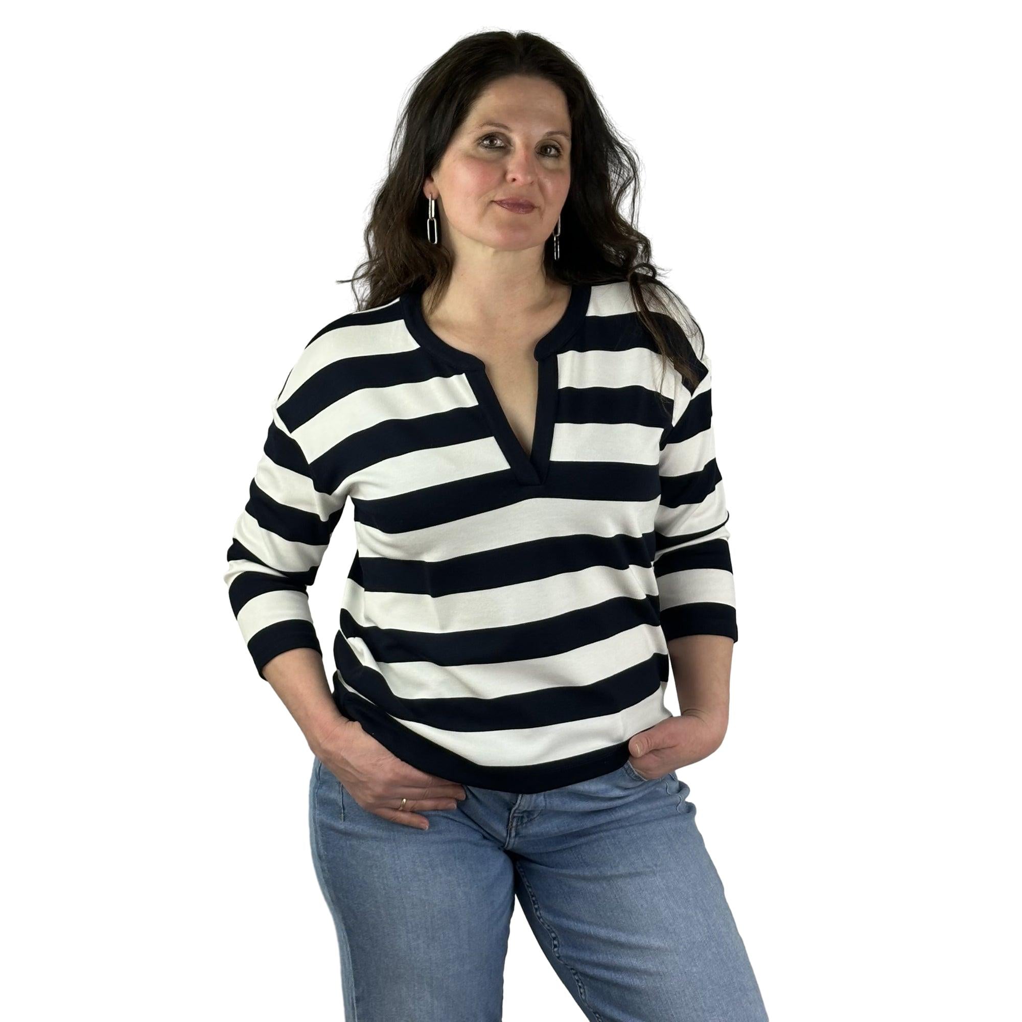 Sweatshirt mit V-Ausschnitt. Mode von Monari. Seidel Moden Onlineshop