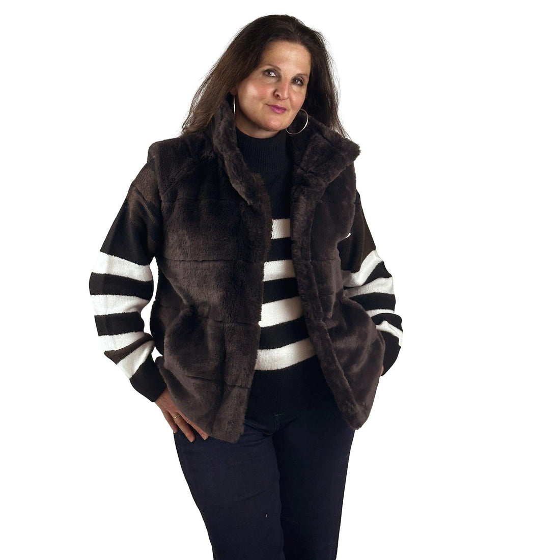 Weste aus Webpelz. Mode von Monari. Seidel Moden Onlineshop