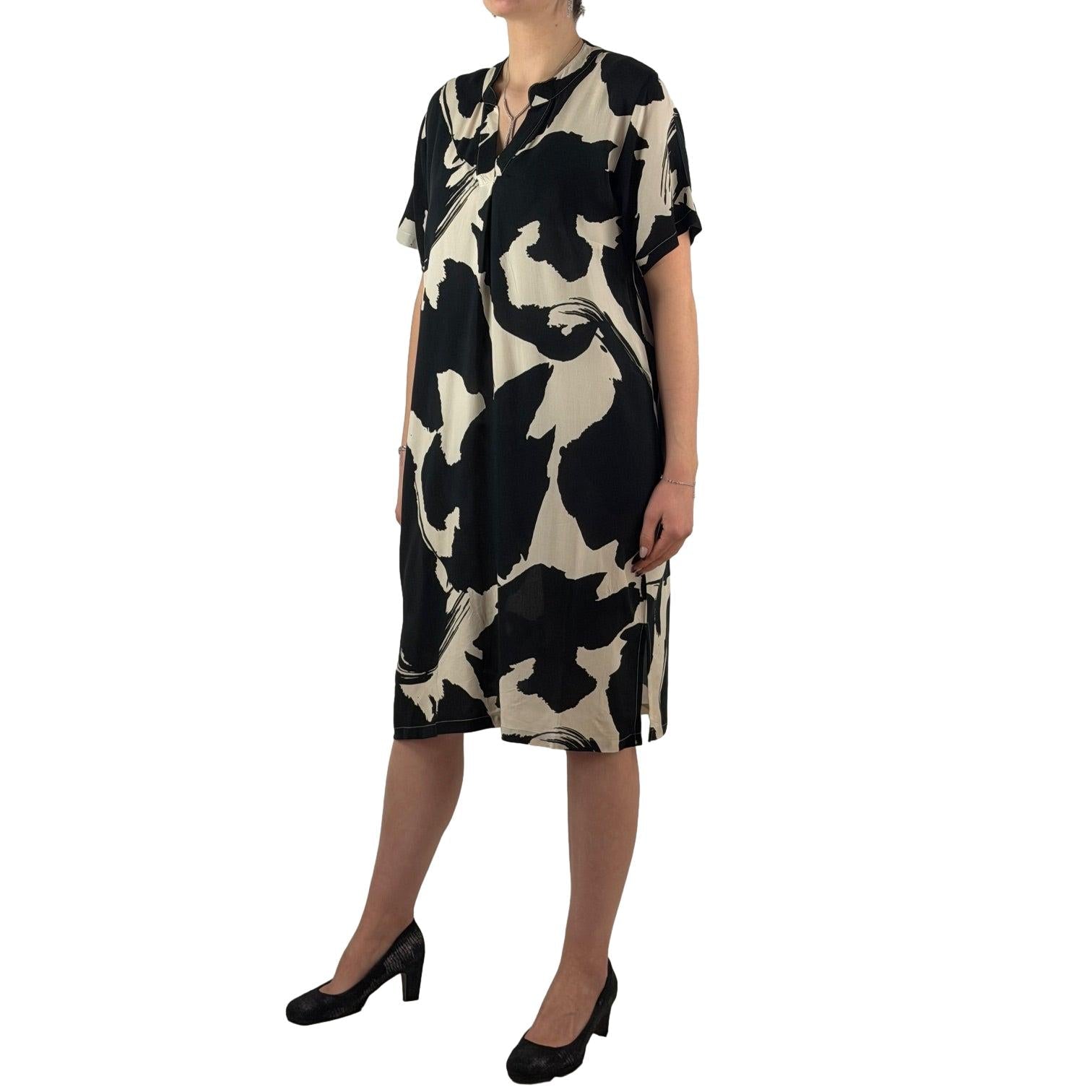 Gemustertes Kleid - Mode von M.X.O