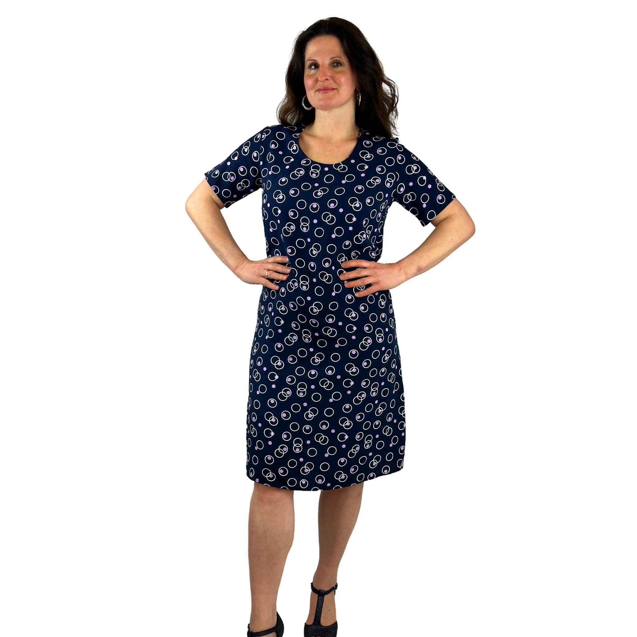 Kleid mit Allover-Print. Mode von M.X.O. Seidel Moden Onlineshop