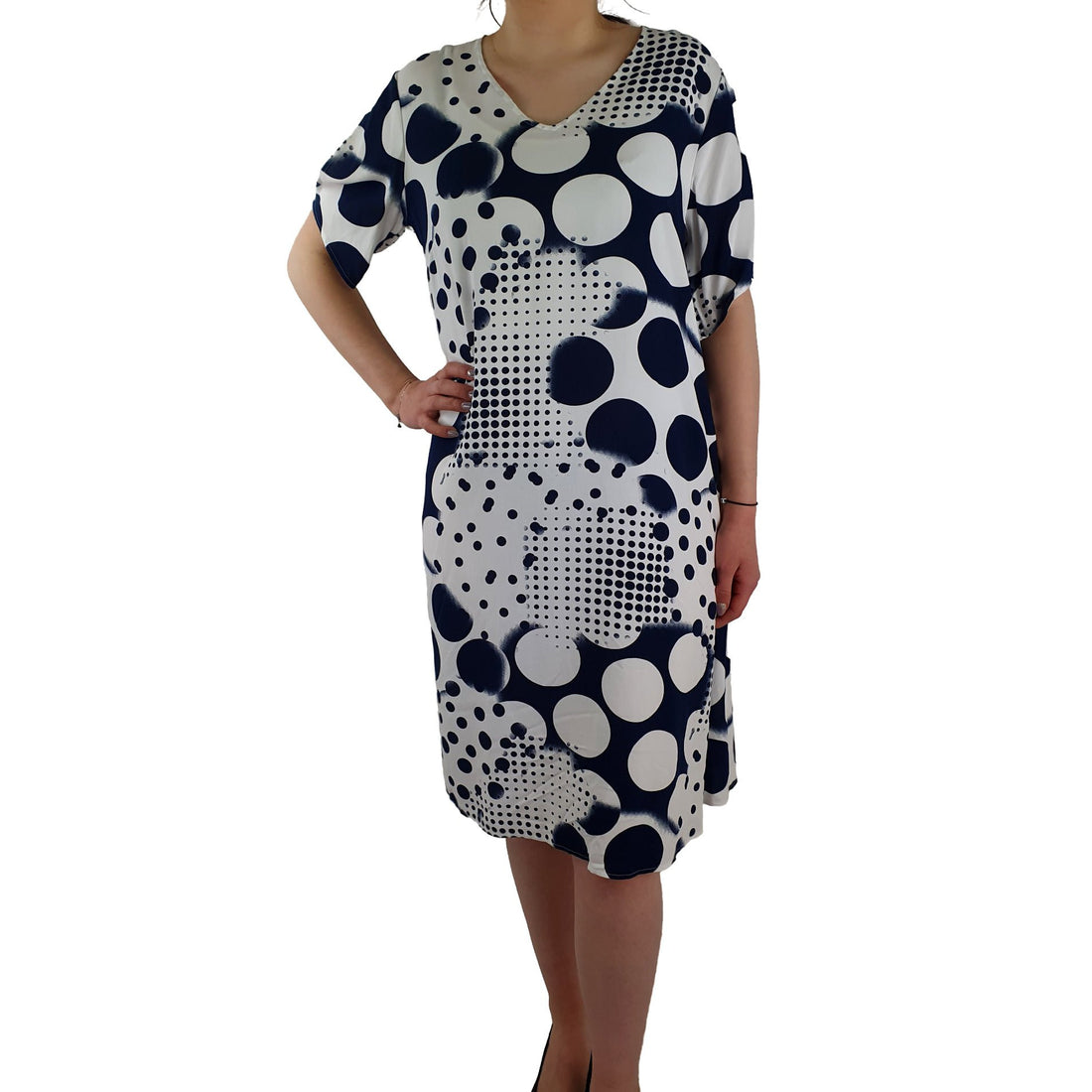 Kleid mit Tupfenmuster. Mode von Seidel. Seidel Moden Onlineshop