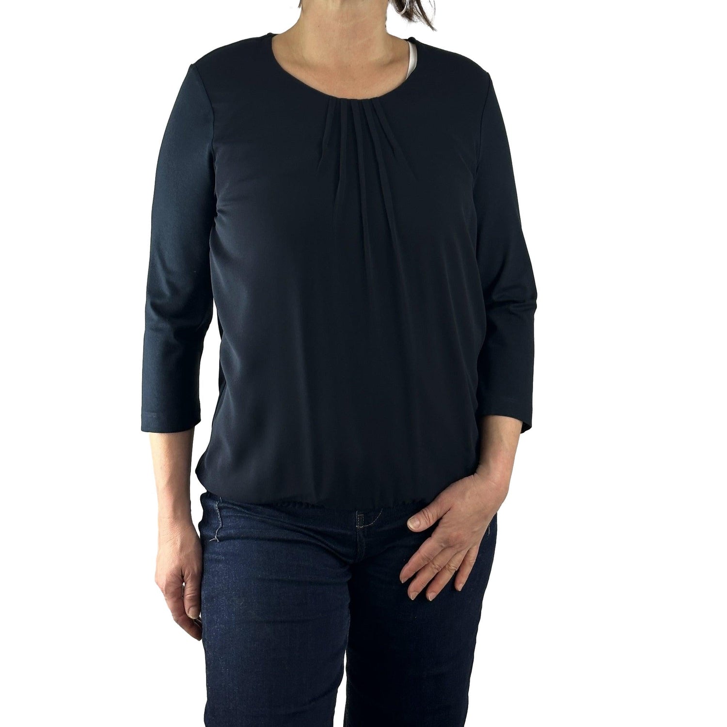 Schluse mit Faltenwurf - Mode von Sommermann